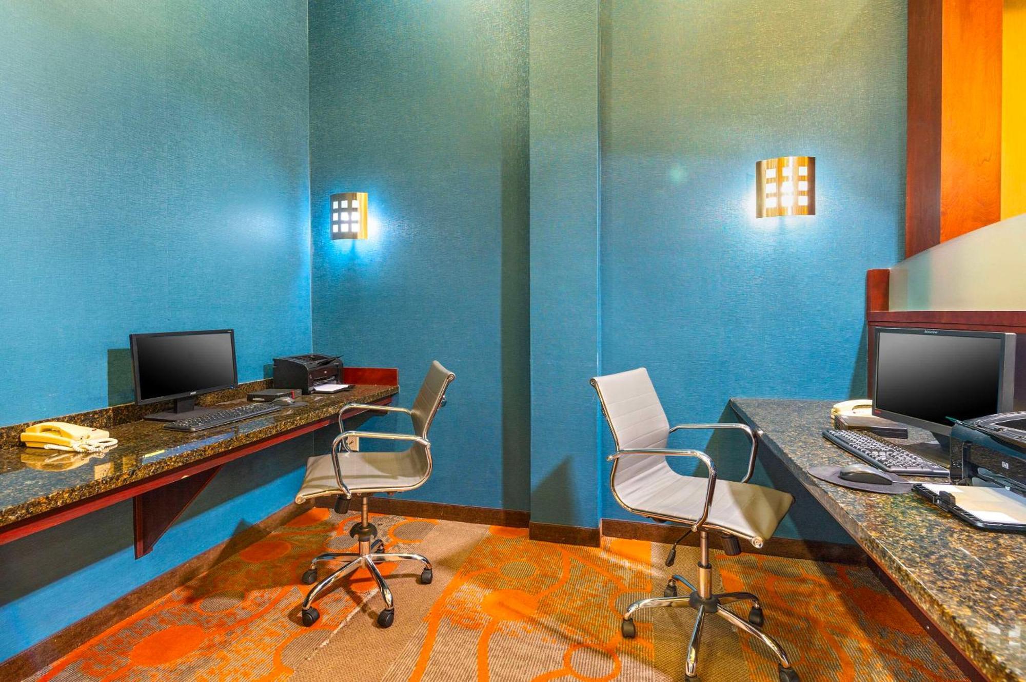 Comfort Inn & Suites Kincardine Zewnętrze zdjęcie